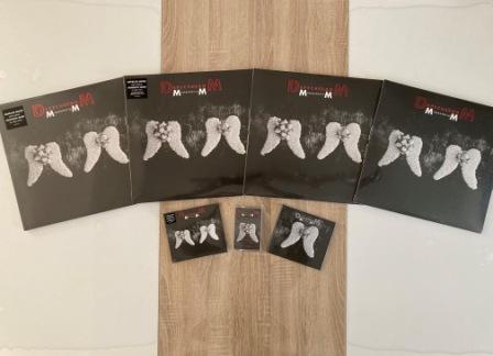 Memento Mori Black, Red (X2) & Clear Vinyl, CD & Deluxe CD & Red Cassette.jpg