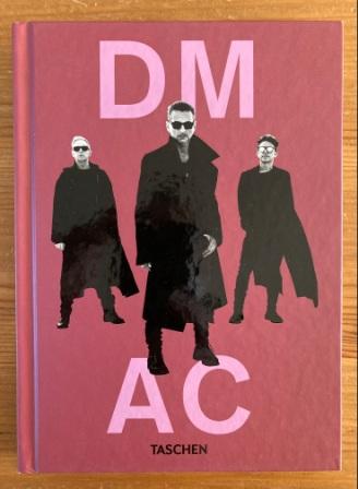 DM by AC (Edition de Poche) (1).jpg