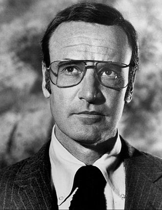 330px-Richard_Anderson_as_Oscar_Goldman.JPG