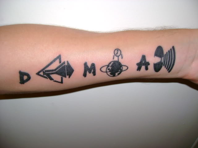 NewTattoologos.jpg