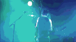 tumblr_m62v8zvnKf1rzrtxyo1_250.gif